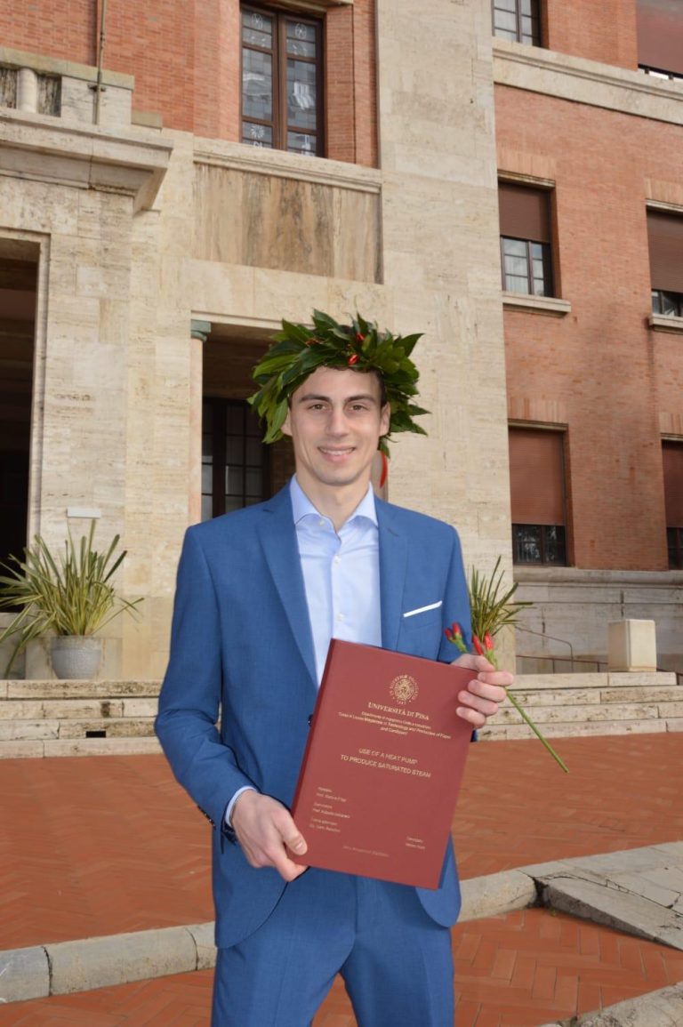 Matteo Nardi si laurea con 110 e lode